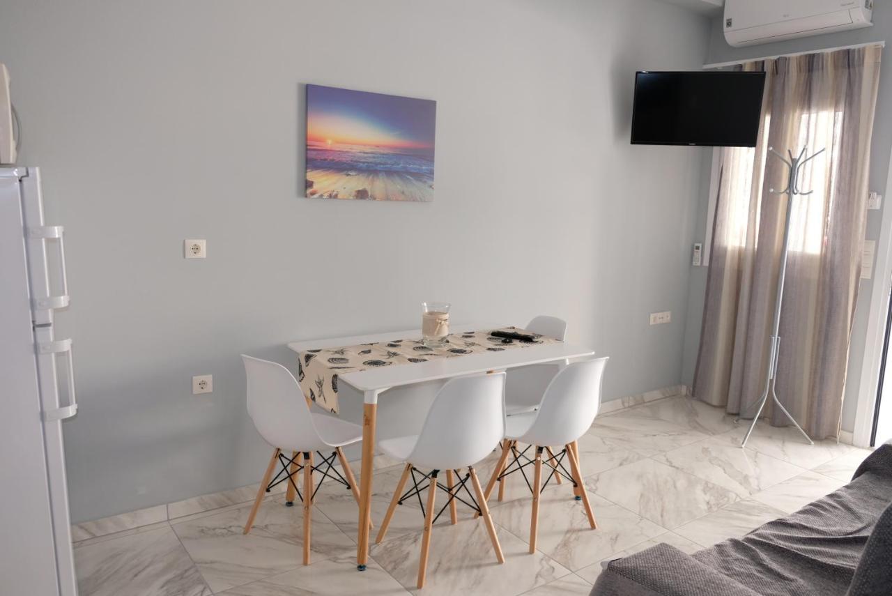 Bright & Comfy Apartments Near The Beach Kos Town Exterior photo